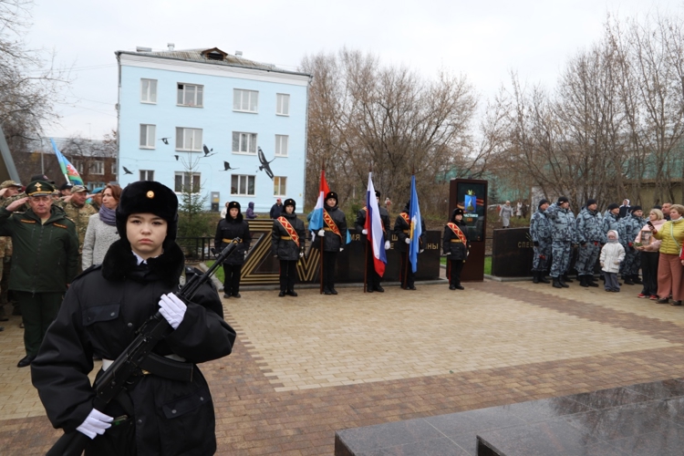 Начальник Управления Росгвардии по Пермскому краю принял участие в открытии «Сквера воинам СВО»