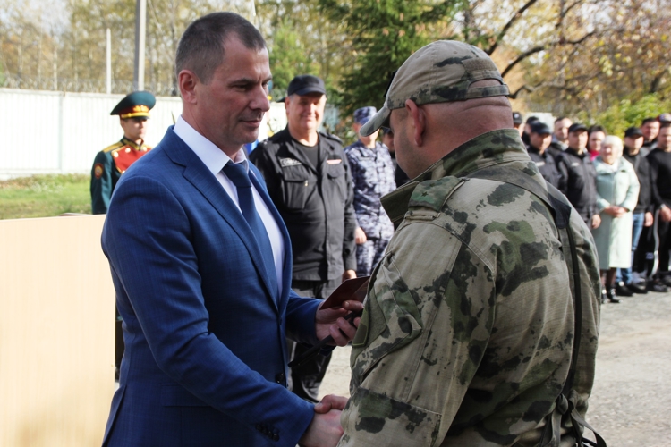 В Перми прошла торжественная церемония награждения сотрудников ОМОН «Парма» и ОМОН «Варыш»