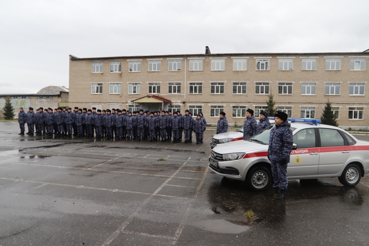 В пермском Управлении Росгвардии состоялось торжественное мероприятие, посвященное Дню вневедомственной охраны