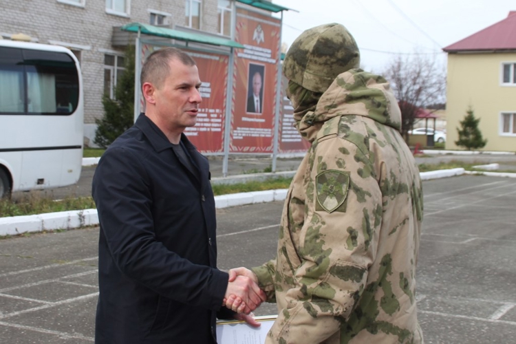 В Перми прошла церемония награждения бойцов СОБР "Стрелец" Управления Росгвардии по Пермскому краю