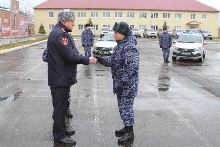 В пермском Управлении Росгвардии состоялось торжественное мероприятие, посвященное Дню вневедомственной охраны