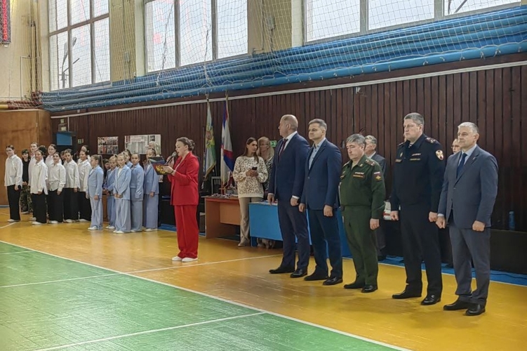 Начальник Управления Росгвардии по Пермскому краю посетил муниципальный турнир по баскетболу