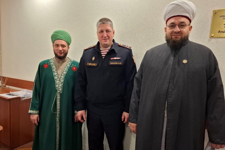 Начальник Управления Росгвардии по Пермскому краю провел рабочую встречу с духовным лидером мусульман региона 