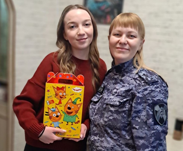 В Пермском крае росгвардейцы поздравили с праздниками семьи погибших сотрудников