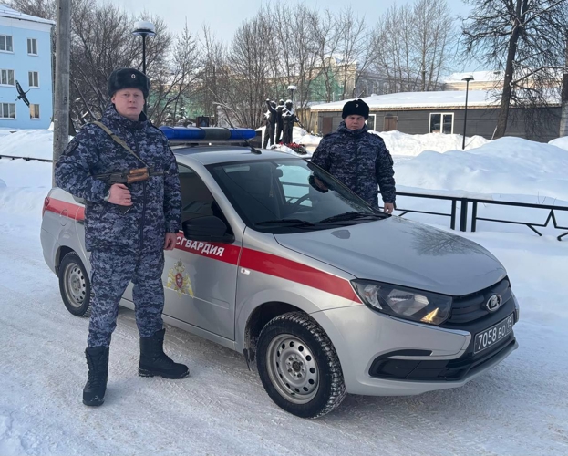 В Пермском крае сотрудники вневедомственной охраны Росгвардии задержали мужчину, находящегося в федеральном розыске