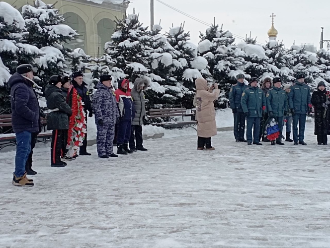 В Пермском крае сотрудники Росгвардии почтили память героев Ленинграда и Сталинграда