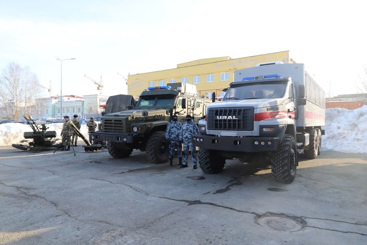 В Перми прошла патриотическая акция "Один день с Росгвардией"