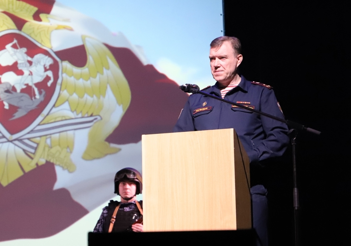 В Перми прошла патриотическая акция "Один день с Росгвардией"