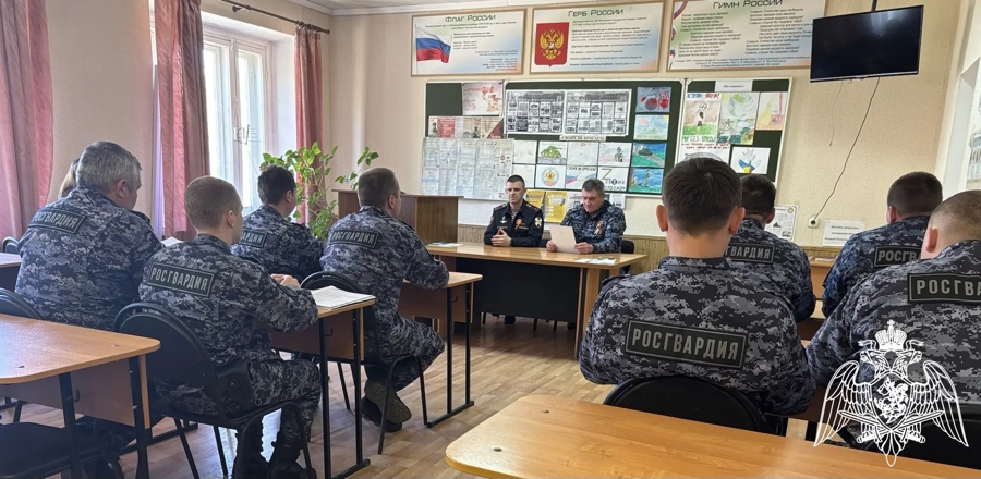 В Пермском крае росгвардейцы почтили память героев в преддверии 81-й годовщины Великой Победы