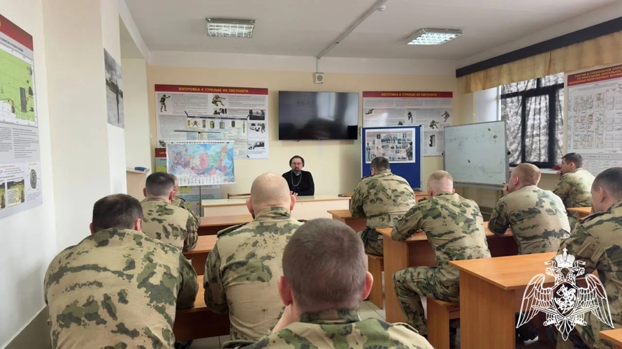 Для бойцов СОБР «Стрелец» провел занятие представитель Пермской епархии