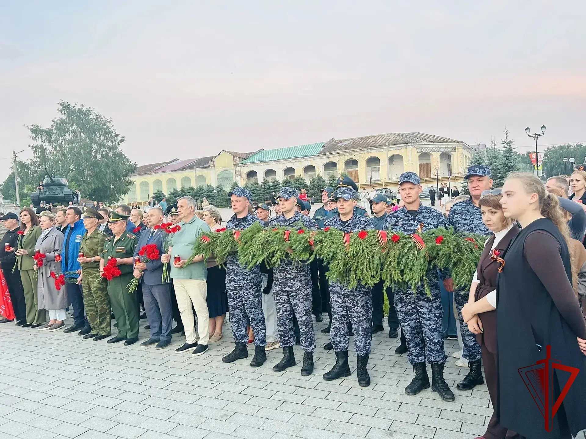 Кунгурские росгвардейцы зажгли «Свечу Памяти» в День Памяти и Скорби