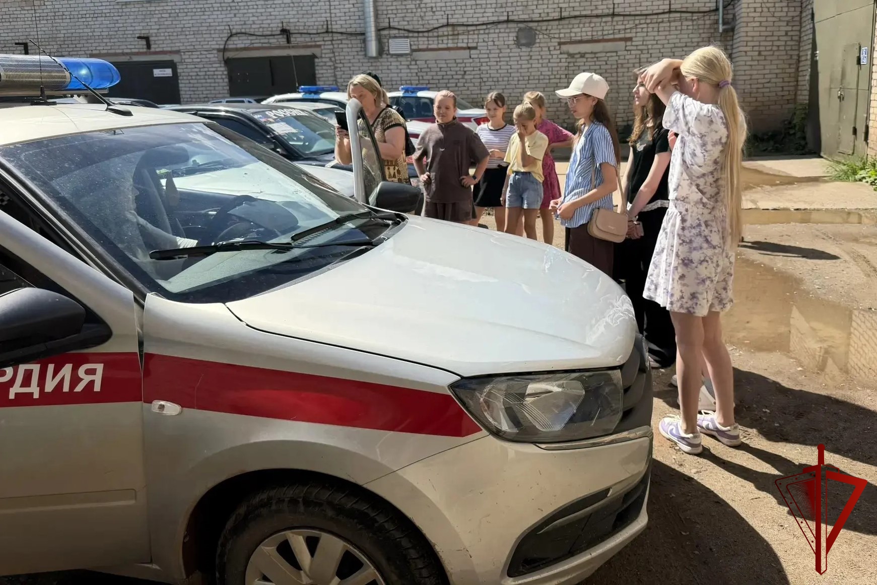 В городе Очере Прикамья росгвардейцы провели урок безопасности