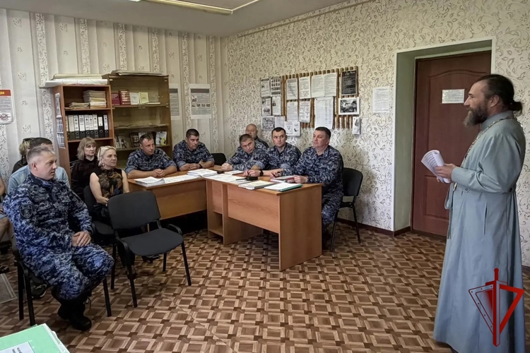 Духовная поддержка для сотрудников Очерского отдела вневедомственной охраны Росгвардии