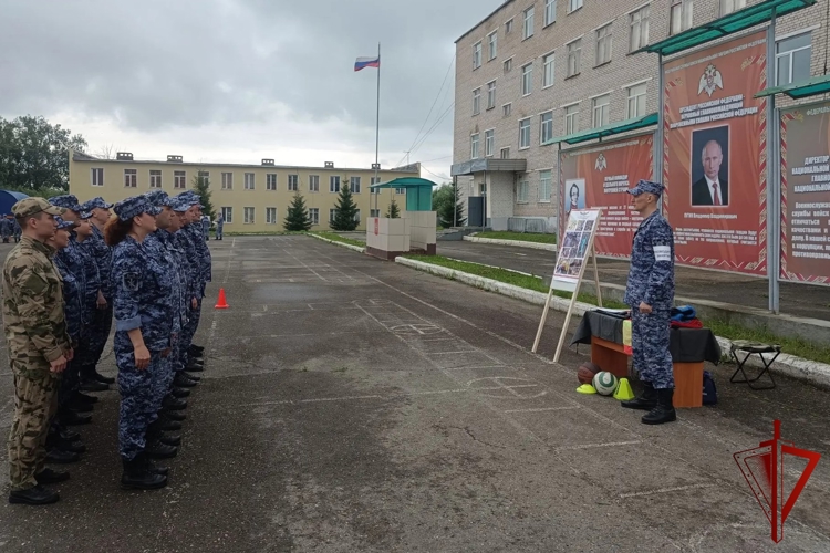 В Управлении Росгвардии по Пермскому краю прошли занятия по требованиям безопасности