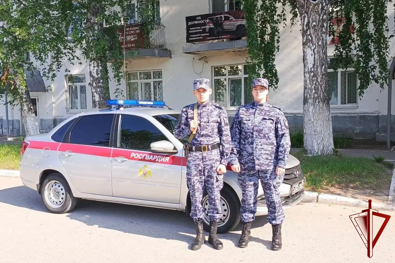 Сотрудники Росгвардии задержали гражданку, находящуюся в федеральном розыске в Соликамске