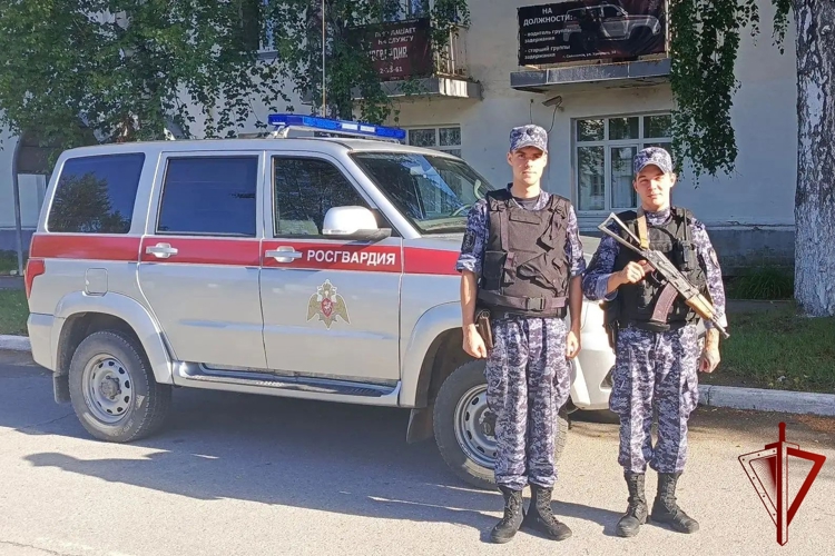 В Пермском крае росгвардейцы задержали подозреваемого в нанесении ножевого ранения