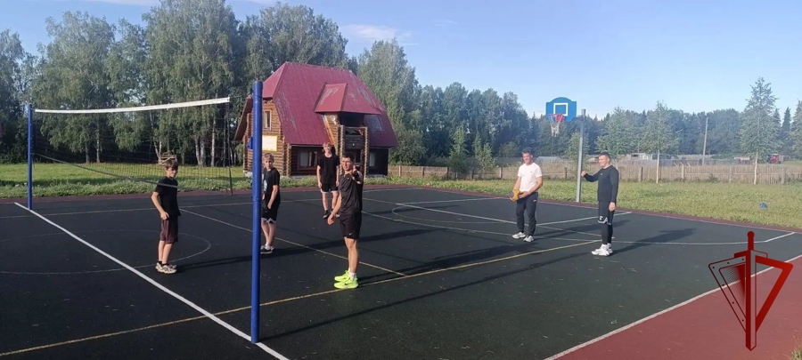 Спорт и профилактика: росгвардейцы провели мероприятие для подростков в Пермском крае