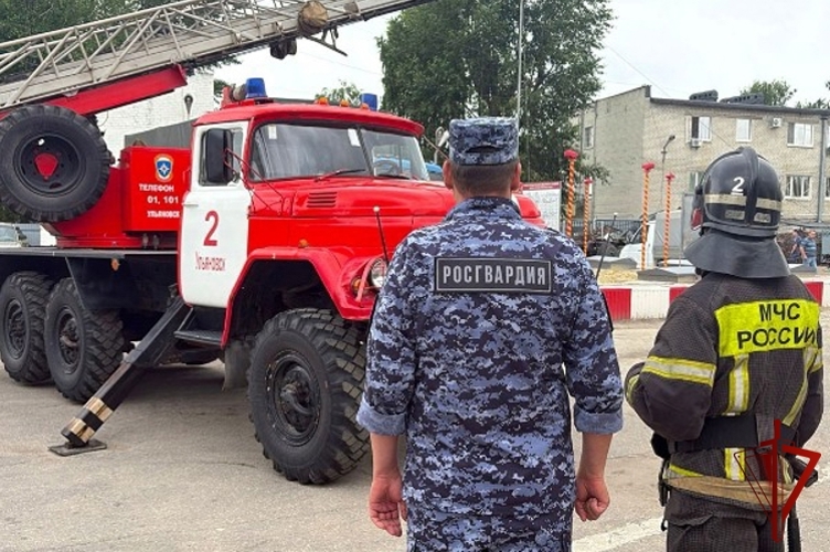 Пожарно-тактическое взаимодействие Росгвардии и противопожарной службы Пермского края