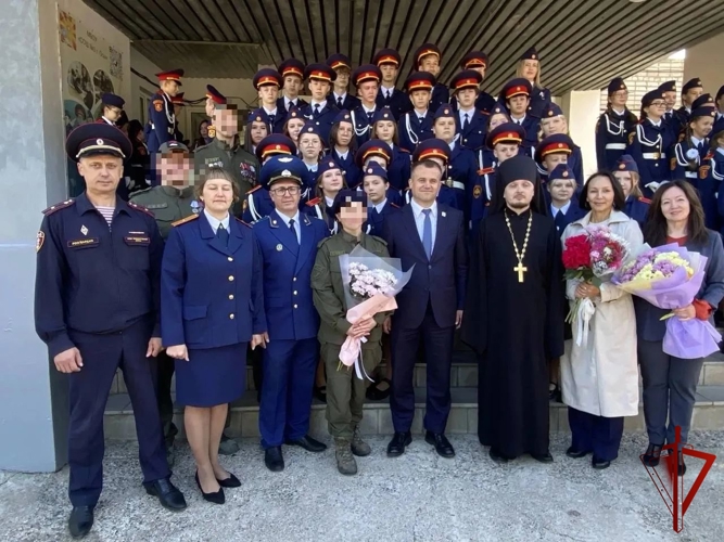 В День знаний торжественно открылся профильный класс Росгвардии в Пермском крае