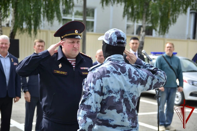 В Перми открыли мурал в честь ОМОН «Парма»