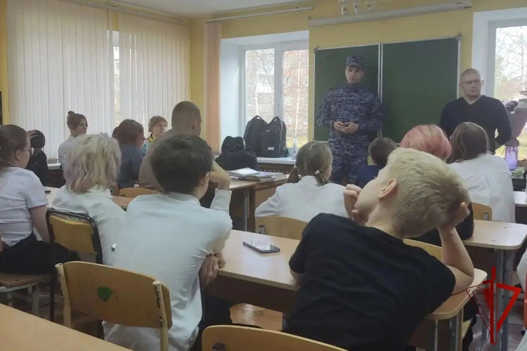 В Чусовской школе-интернате прошёл урок мужества ко Дню отца